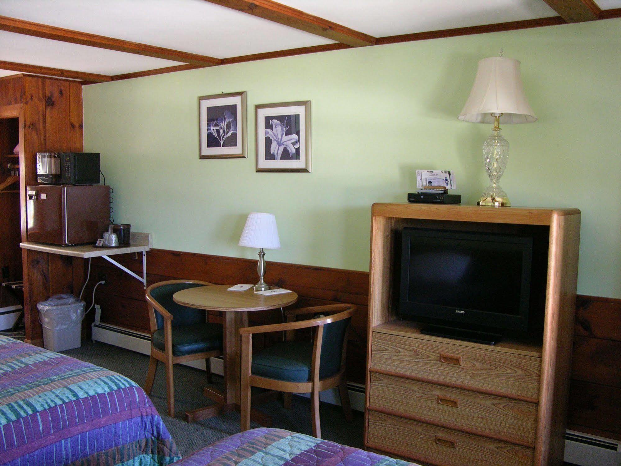 Bay Top Motel Weirs Beach Εξωτερικό φωτογραφία