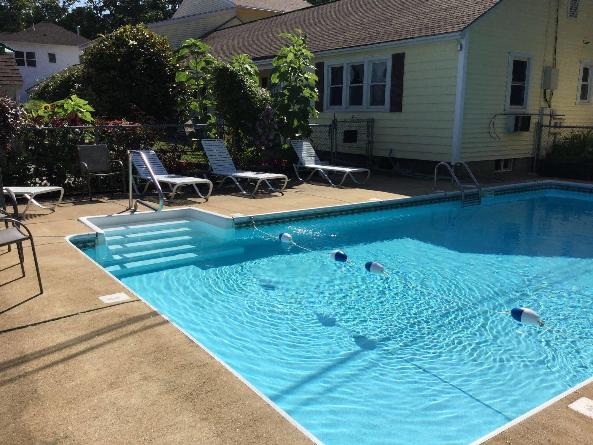 Bay Top Motel Weirs Beach Εξωτερικό φωτογραφία